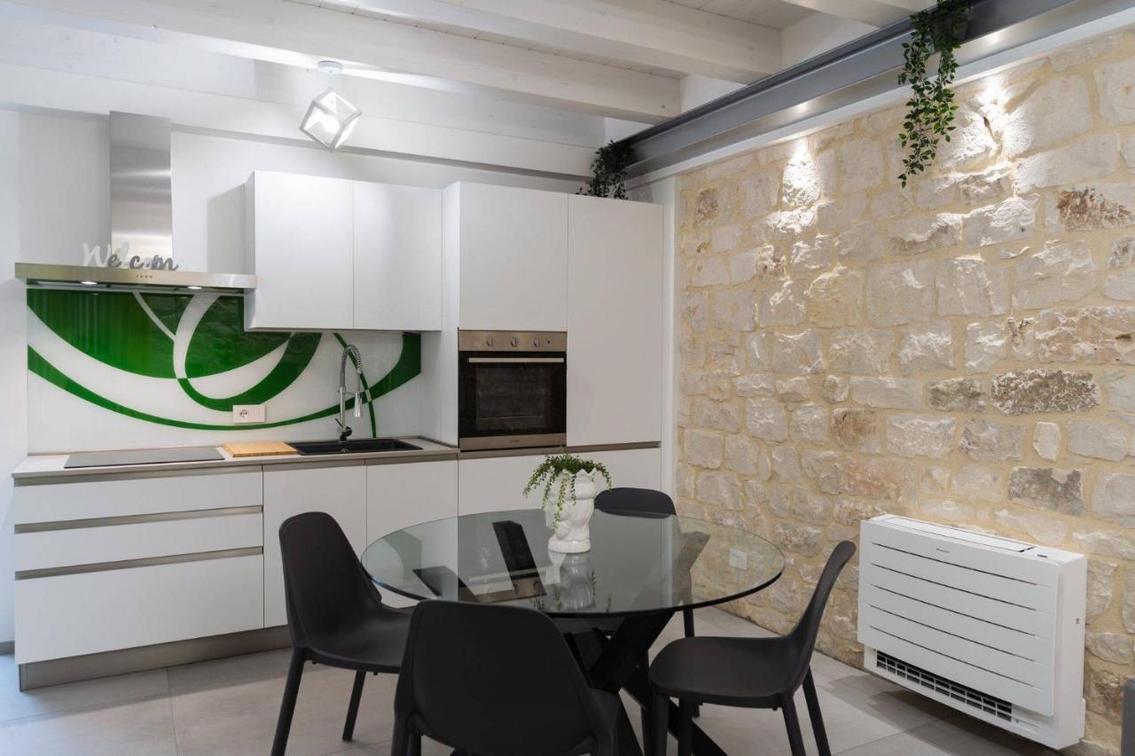 Lovely Modern Apartment Modica Kültér fotó