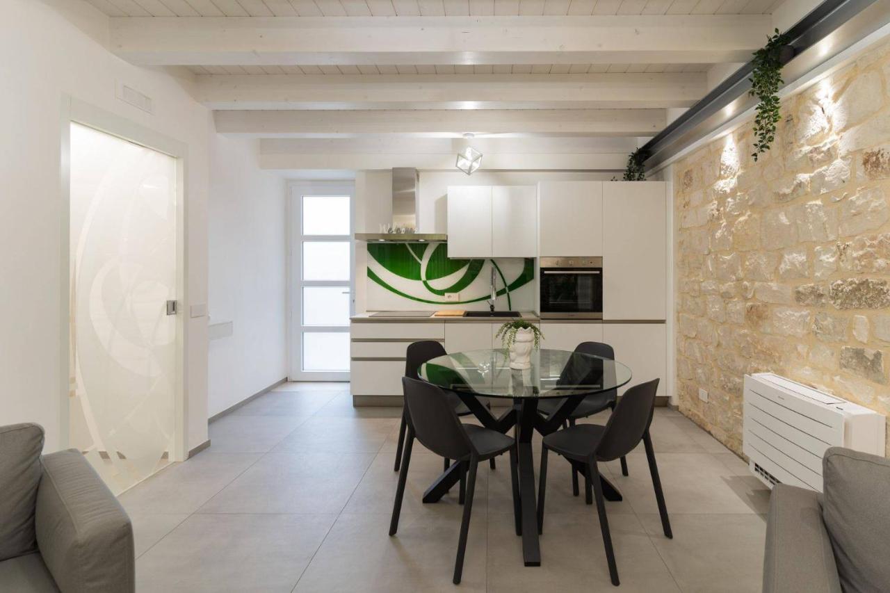 Lovely Modern Apartment Modica Kültér fotó